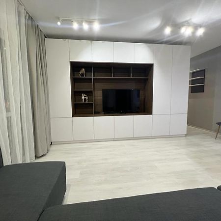 Tudor Central Apartment Mihai Viteazu Square คลูจ-นาโปกา ภายนอก รูปภาพ