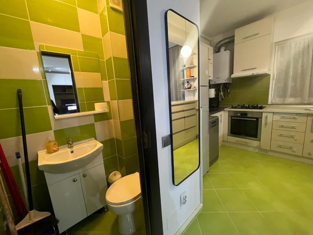Tudor Central Apartment Mihai Viteazu Square คลูจ-นาโปกา ภายนอก รูปภาพ
